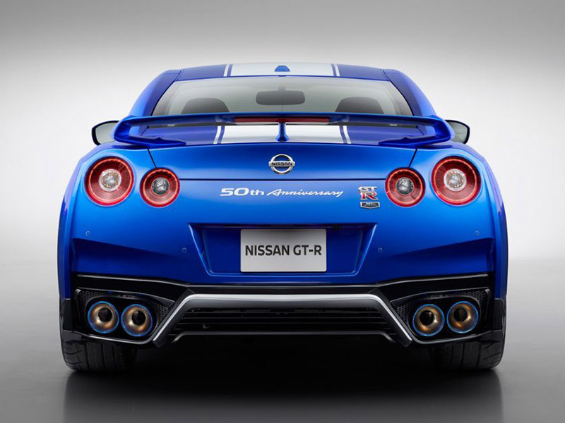 شاهد سيارة نيسان جي تي آر التي تُعرض للمرة الأولى في نيويورك